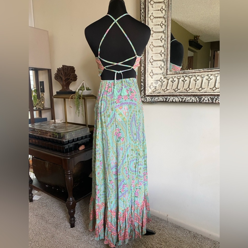 Floral Spell New with Tags “City Lights Strappy Maxi in Sage” - Picture 13 of 14